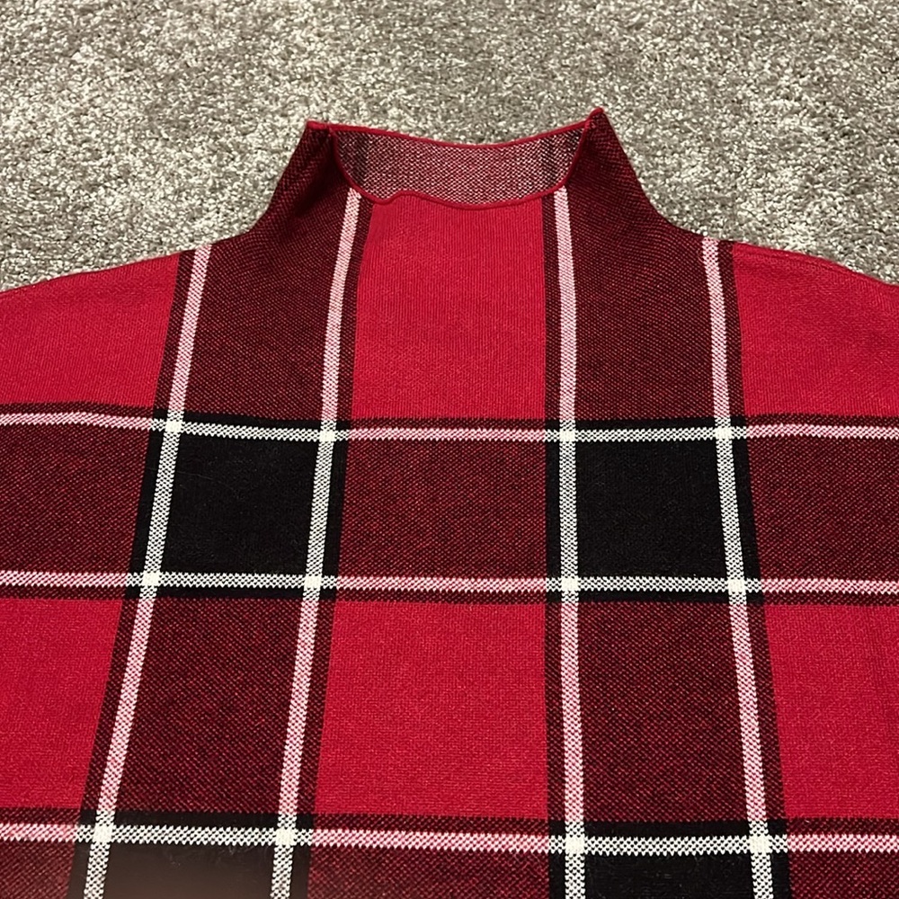 Checkered Sweater - Large